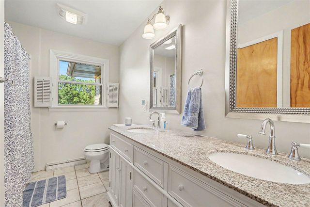 10560 W S Avenue, Mattawan, MI 49071