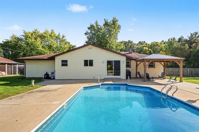 10560 W S Avenue, Mattawan, MI 49071