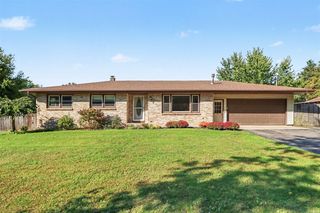 10560 W S Avenue, Mattawan, MI 49071