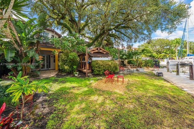 1115 SW 5th Place, Fort Lauderdale, FL 33312