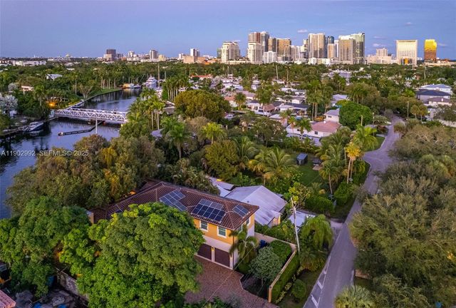 1115 SW 5th Place, Fort Lauderdale, FL 33312
