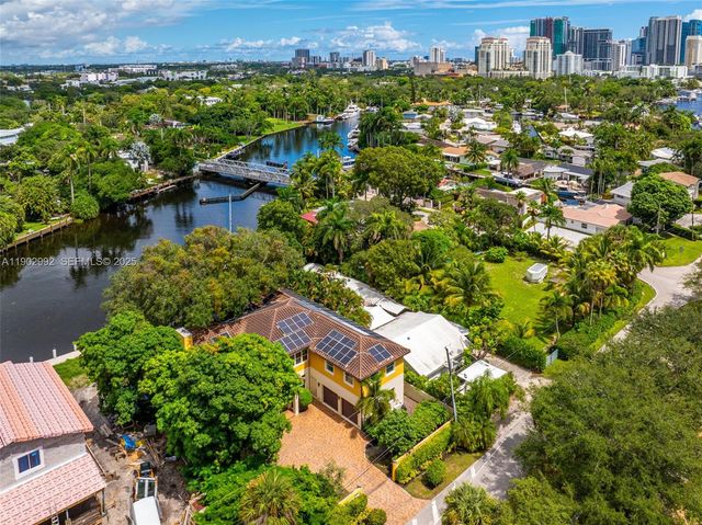 1115 SW 5th Place, Fort Lauderdale, FL 33312