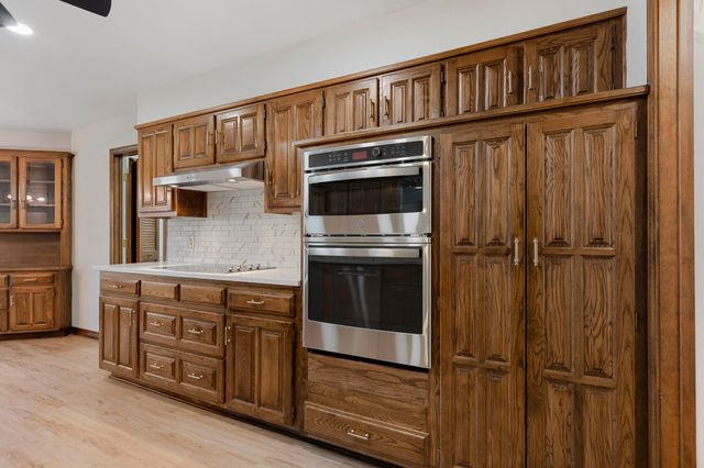 1412 Wagonwheel Court, Irving, TX 75061