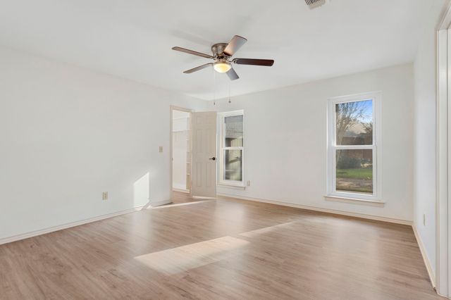 1412 Wagonwheel Court, Irving, TX 75061