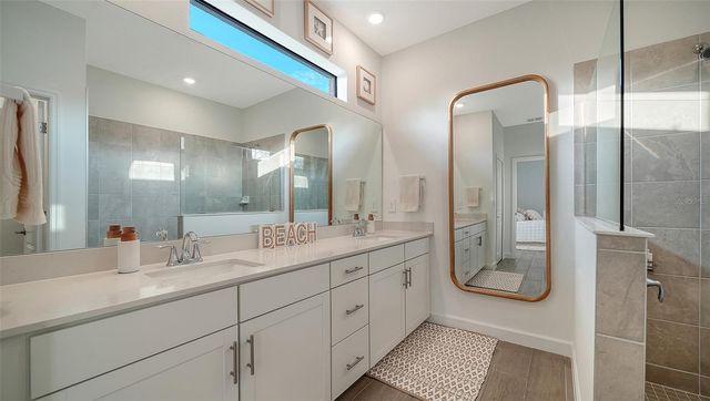 5321 SEAL ISLE COURT, Bradenton, FL 34211