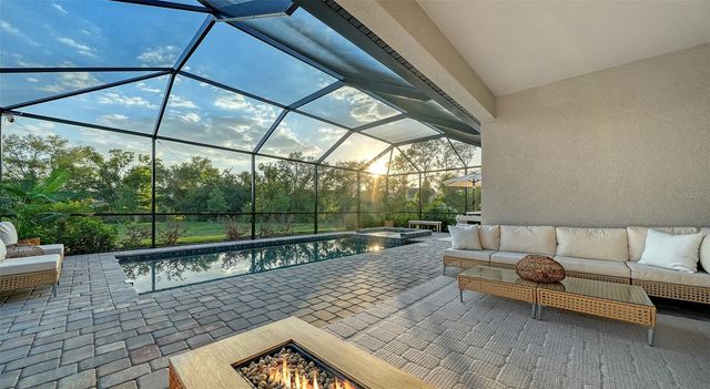 5321 SEAL ISLE COURT, Bradenton, FL 34211