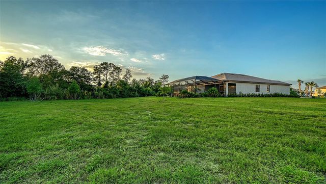 5321 SEAL ISLE COURT, Bradenton, FL 34211