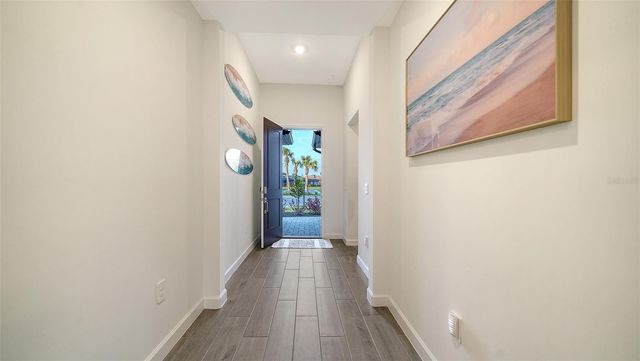 5321 SEAL ISLE COURT, Bradenton, FL 34211