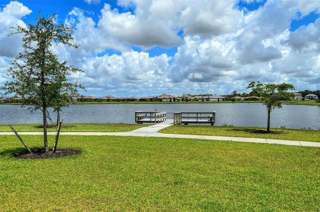 5321 SEAL ISLE COURT, Bradenton, FL 34211