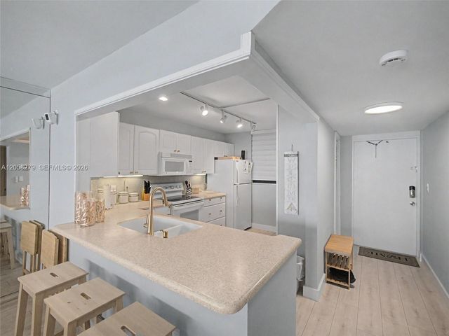 9940 S Ocean Drive 508, Jensen Beach, FL 34957
