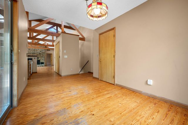 1807 Highway 32, Halfway, MO 65663