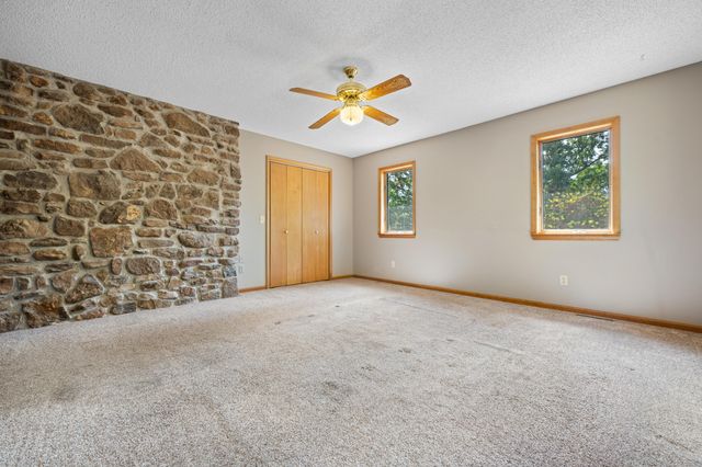 1807 Highway 32, Halfway, MO 65663