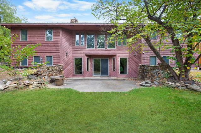 1807 Highway 32, Halfway, MO 65663