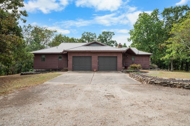 1807 Highway 32, Halfway, MO 65663