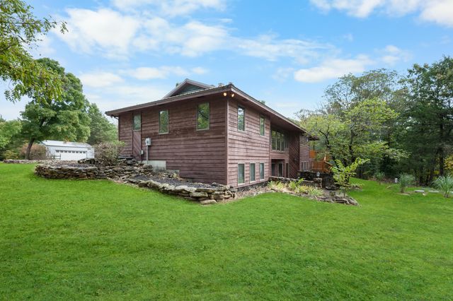 1807 Highway 32, Halfway, MO 65663