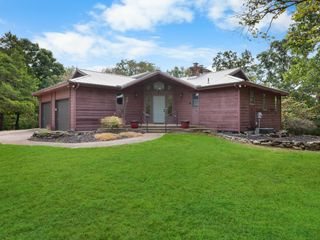 1807 Highway 32, Halfway, MO 65663