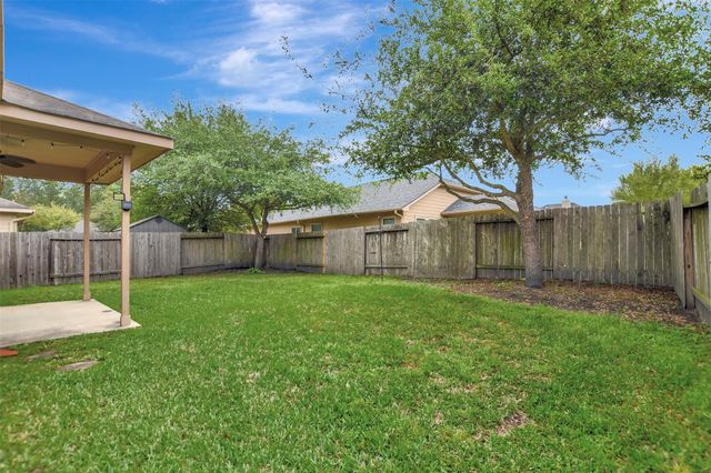 11413 W Woodmark, Conroe, TX 77304