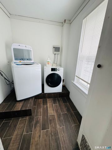 239 Main Street, Killingly, CT 06239