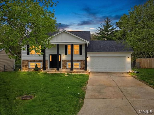 13 Merribrook Court, O'fallon, MO 63368