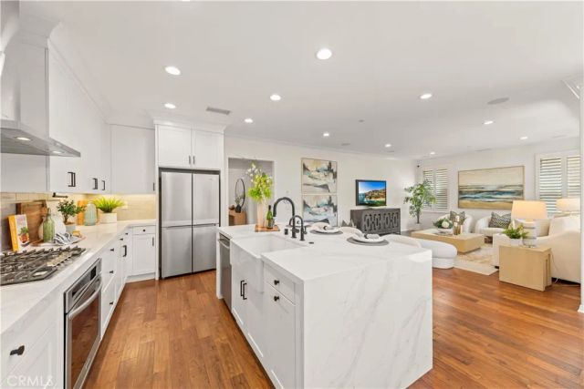 53 Cherry Tree, Irvine, CA 92620