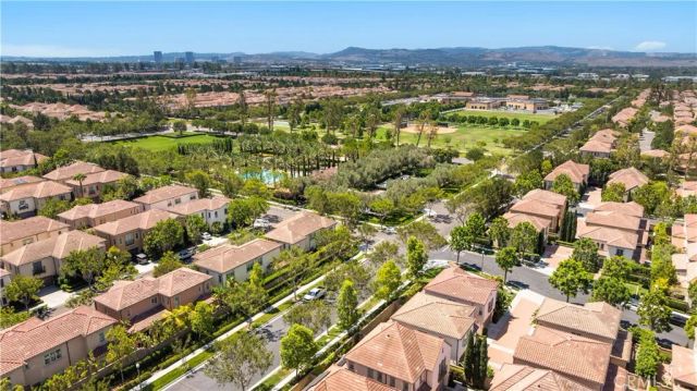 53 Cherry Tree, Irvine, CA 92620