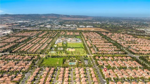53 Cherry Tree, Irvine, CA 92620