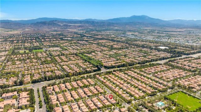 53 Cherry Tree, Irvine, CA 92620