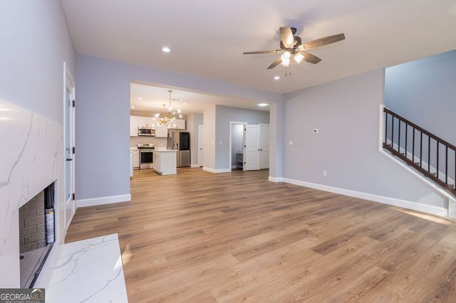 142 Arnco 3rd Street, Newnan, GA 30263