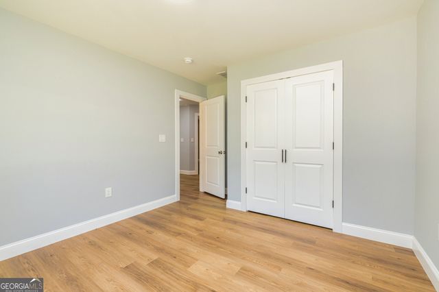 142 Arnco 3rd Street, Newnan, GA 30263