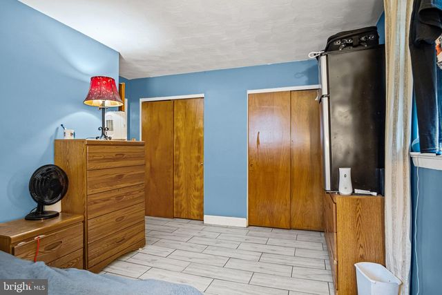 205 OAK KNOLL RD, New Cumberland, PA 17070
