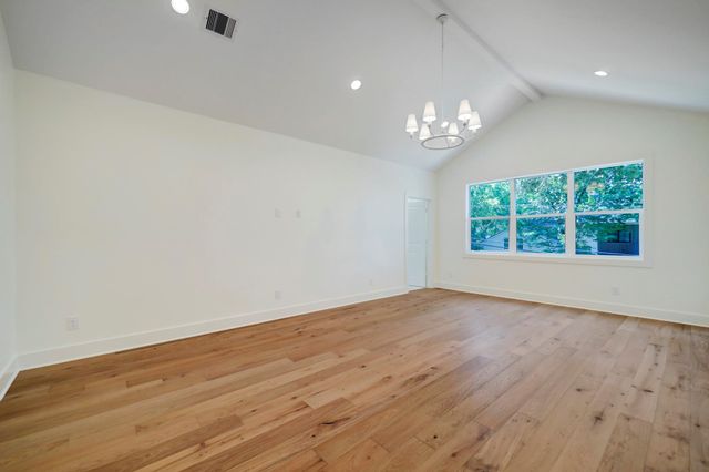 955 W 42nd Street, Houston, TX 77018