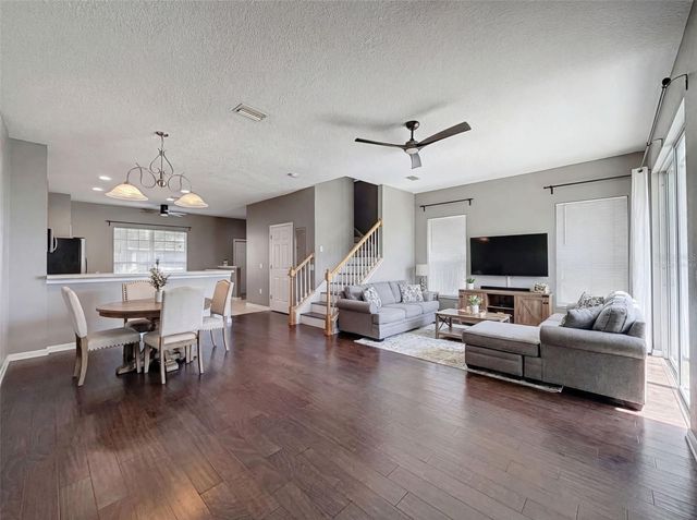 8880 CHRISTIE DRIVE, Largo, FL 33771