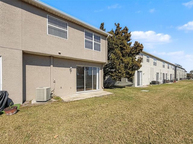 8880 CHRISTIE DRIVE, Largo, FL 33771