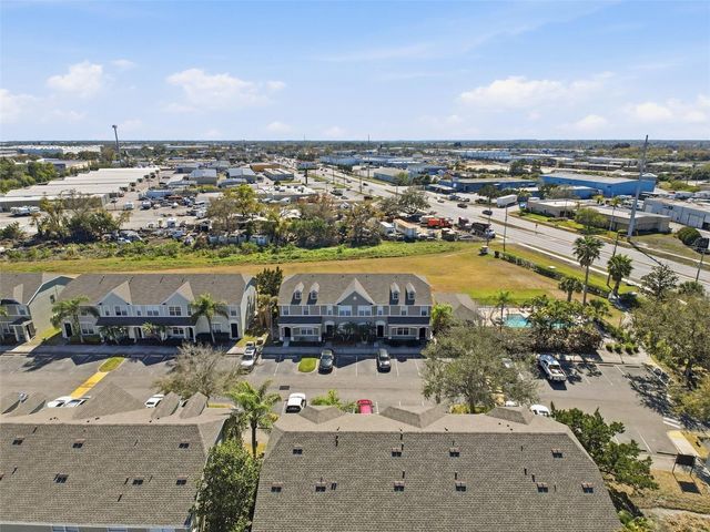 8880 CHRISTIE DRIVE, Largo, FL 33771