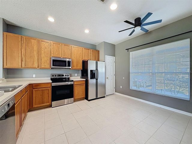 8880 CHRISTIE DRIVE, Largo, FL 33771