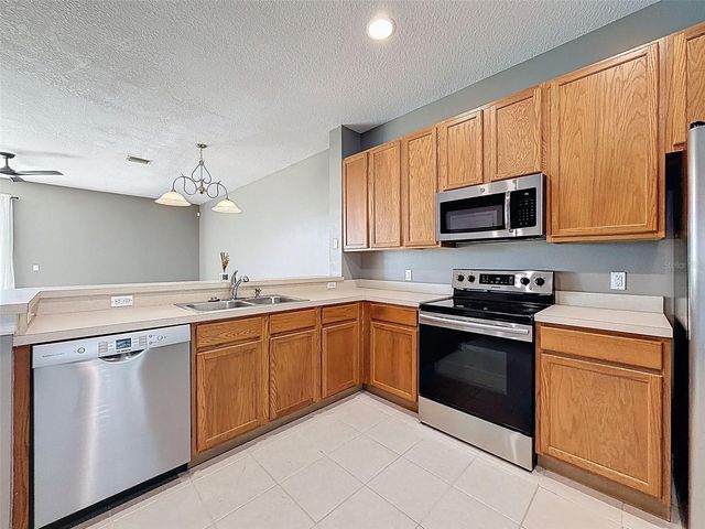 8880 CHRISTIE DRIVE, Largo, FL 33771