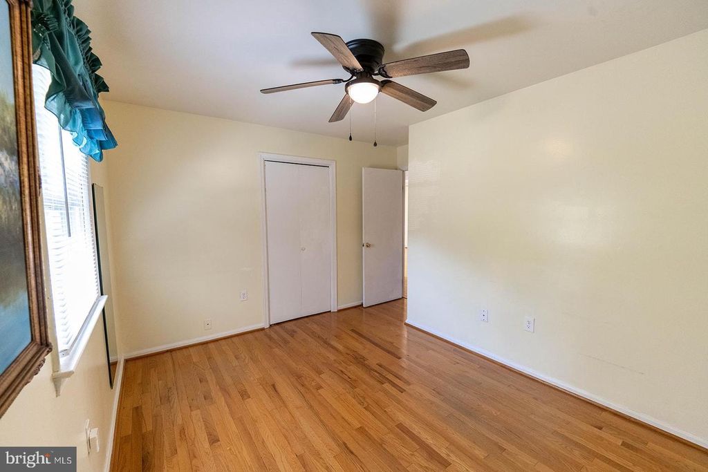Image 13 of property listing at 29994 RICHARD CIR, Mechanicsville, MD 20659