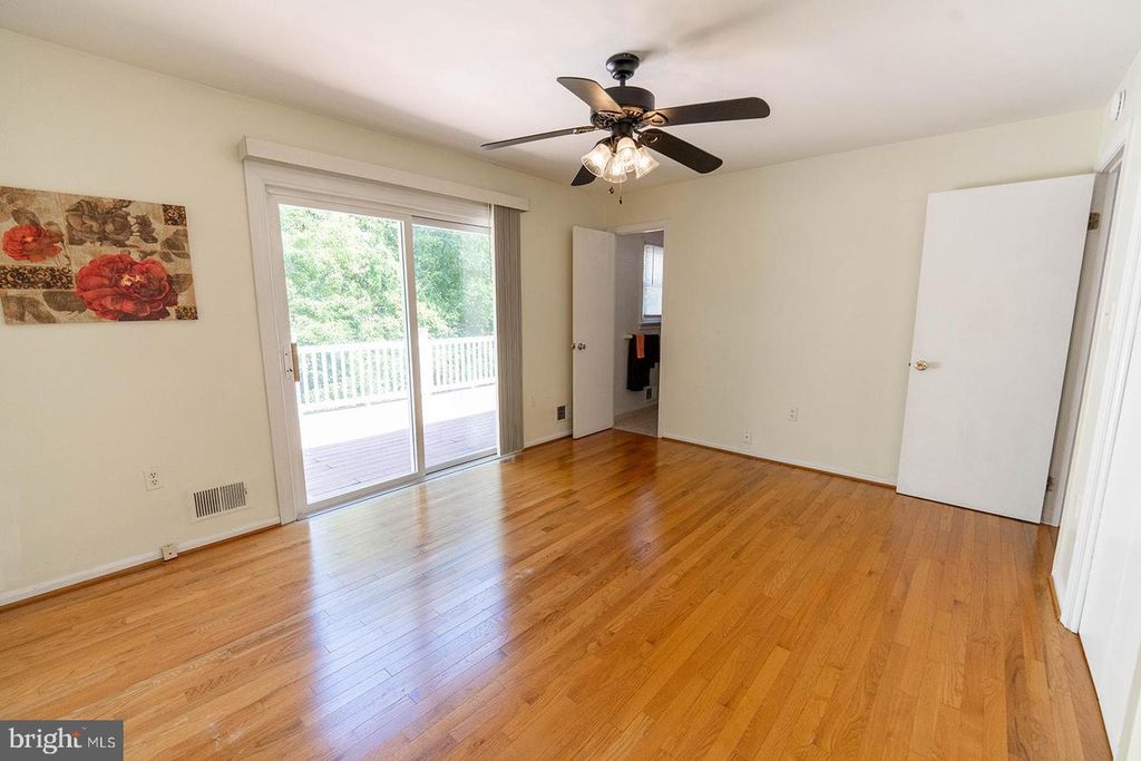 Image 21 of property listing at 29994 RICHARD CIR, Mechanicsville, MD 20659