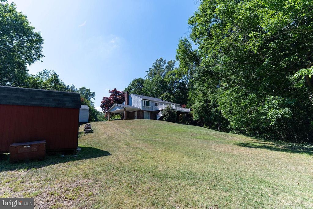 Image 49 of property listing at 29994 RICHARD CIR, Mechanicsville, MD 20659