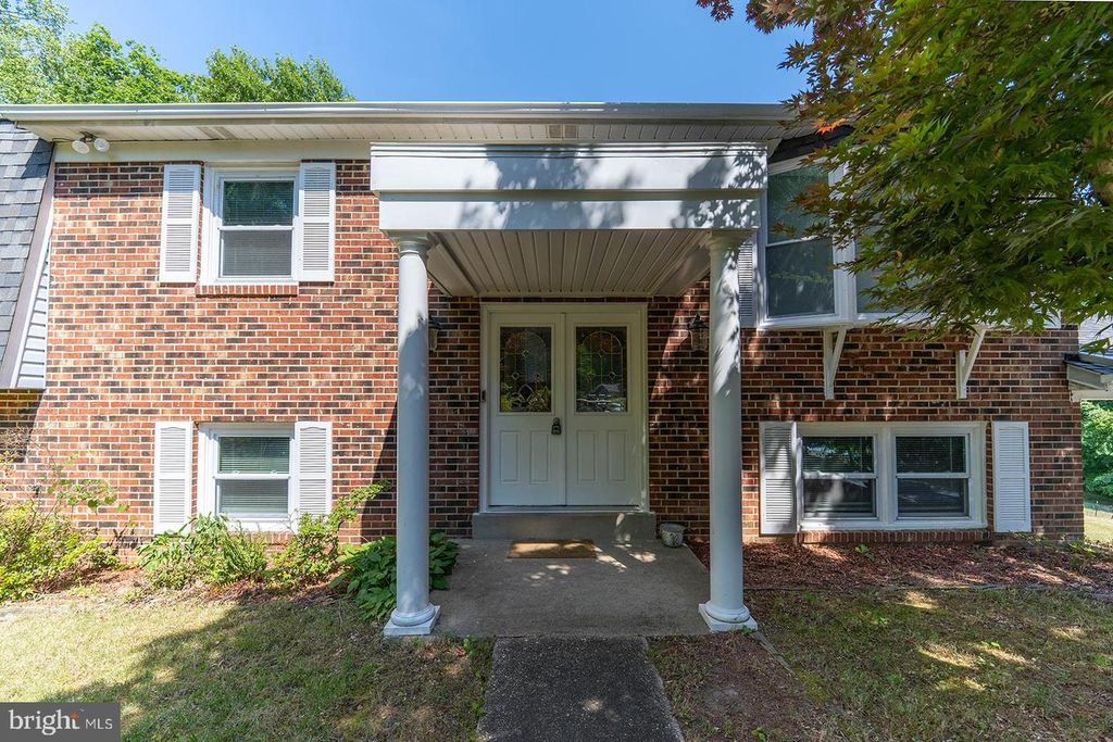 Image 52 of property listing at 29994 RICHARD CIR, Mechanicsville, MD 20659