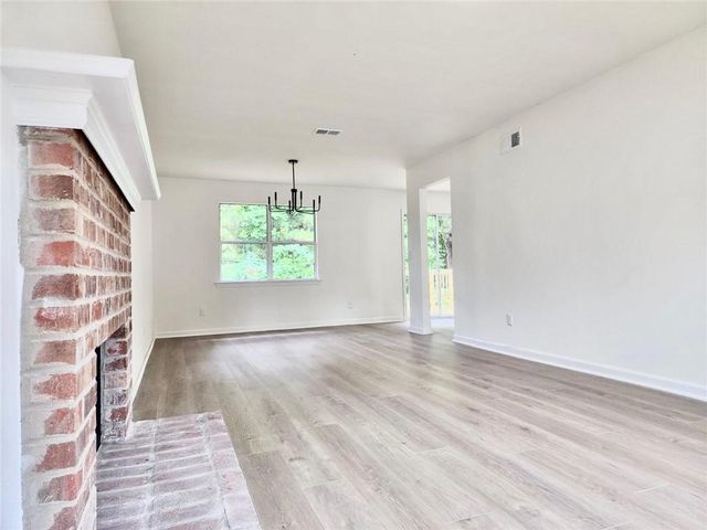 118 Jade Lane, Dallas, GA 30132