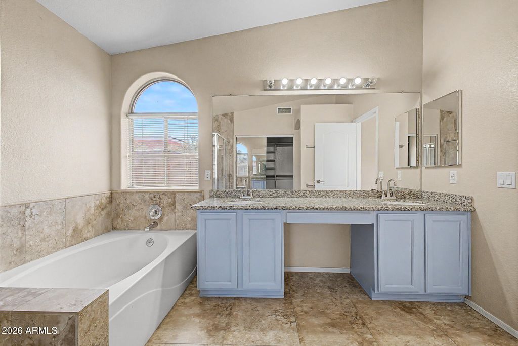 18466 N 5TH Avenue, Phoenix, AZ 85023 — photo 5