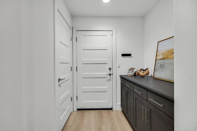 1311 S Milpitas Boulevard, Milpitas, CA 95035