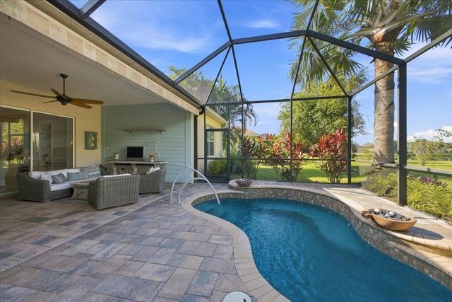 4704 SENECA PARK TRAIL, Bradenton, FL 34211