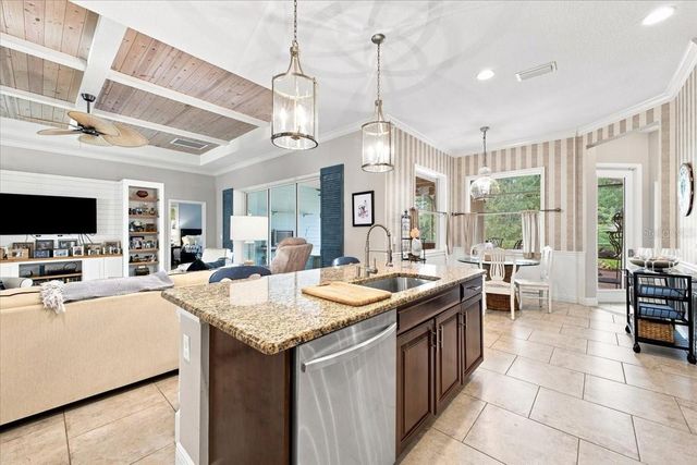 4704 SENECA PARK TRAIL, Bradenton, FL 34211