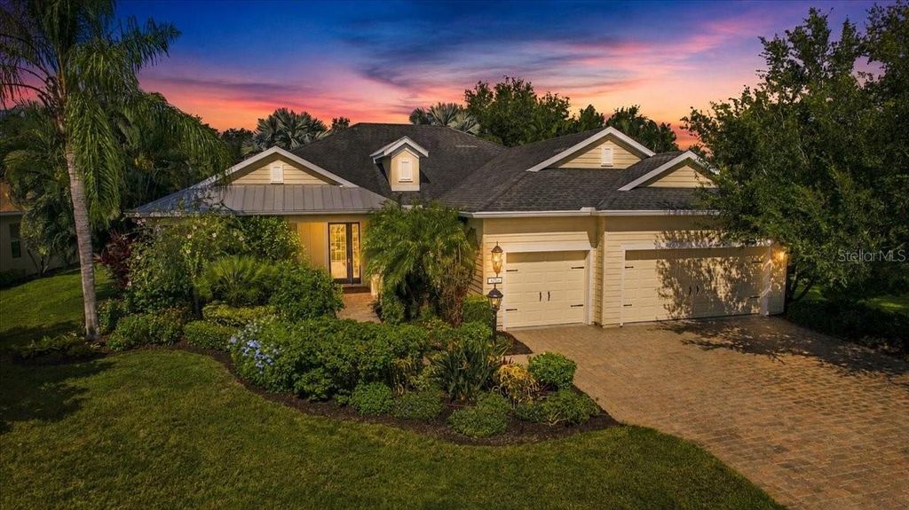 4704 SENECA PARK TRAIL, Bradenton, FL 34211