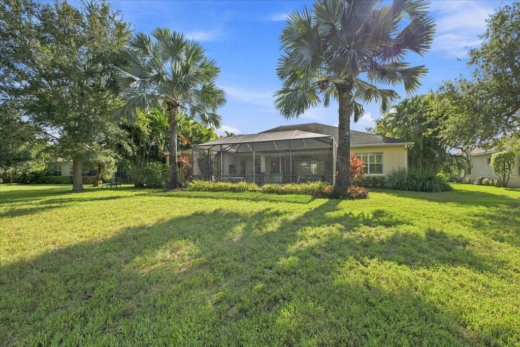 Image 27 of property listing at 4704 SENECA PARK TRAIL, Bradenton, FL 34211