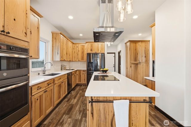 21215 61st Place SE, Snohomish, WA 98920