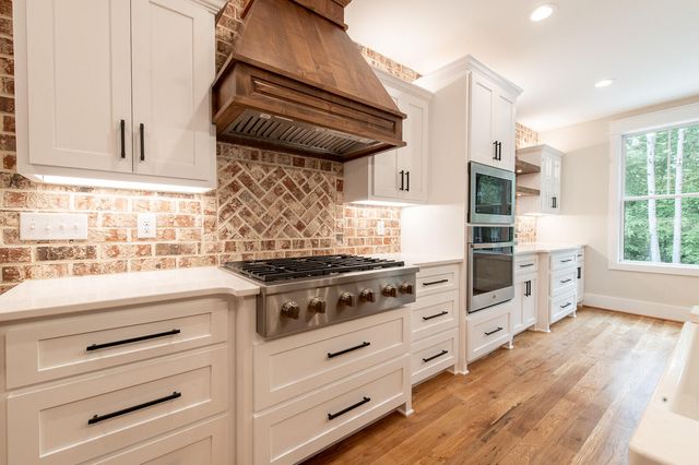 512 Schoolhouse Lane, North Augusta, SC 29860