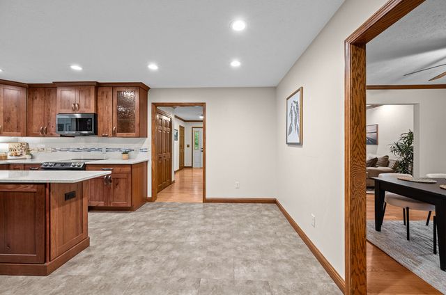 8100 47th Street, Milan, IL 61264